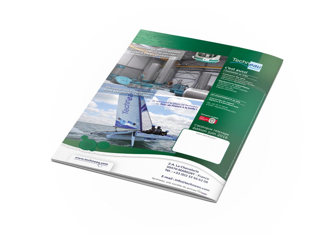 Détail verso catalogues gamme relevage Techneau par Iconicité graphiste Manche